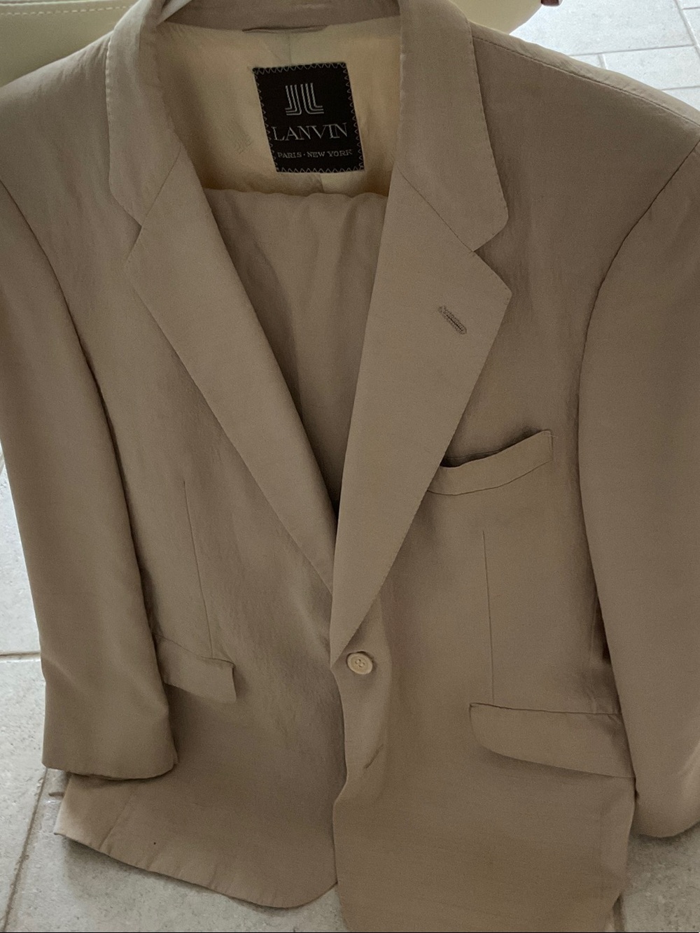 Lanvin Beige Men's silk suit made for Leighton's NY 38R